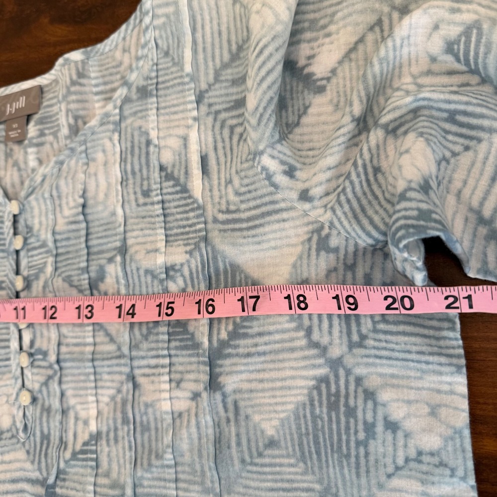 J. Jill Blue White Abstract Geo Print Pintuck 3/4 Sleeve Cotton Popover Top XS‎ - Picture 8 of 10